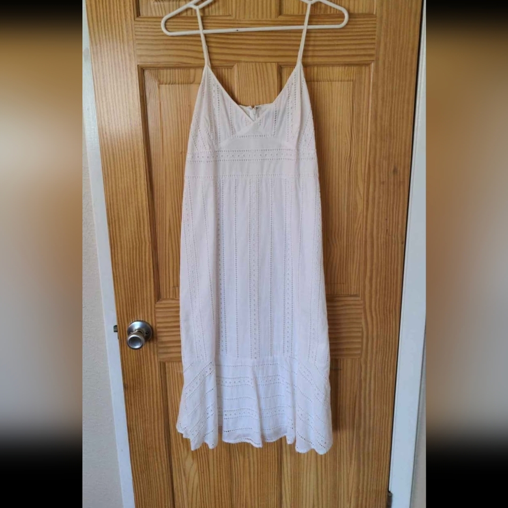 Banana Republic White Eyelet Dress